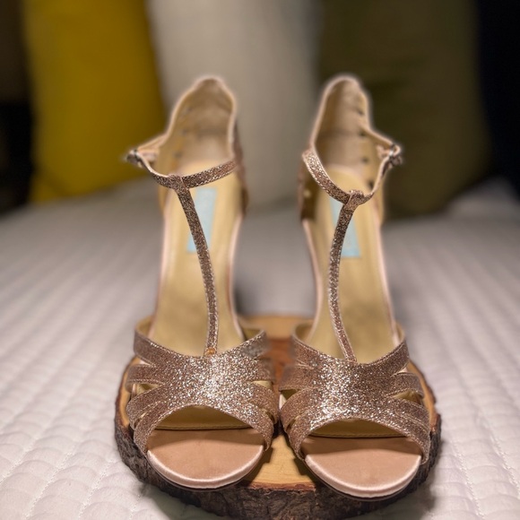 Blue by Betsey Johnson Tee Champagne Glitter Heels Size 9 - Picture 6 of 14